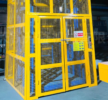 山东货梯可以安装在室外吗